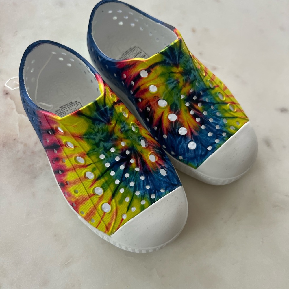 Native Multicolor Jefferson Shoes C7
